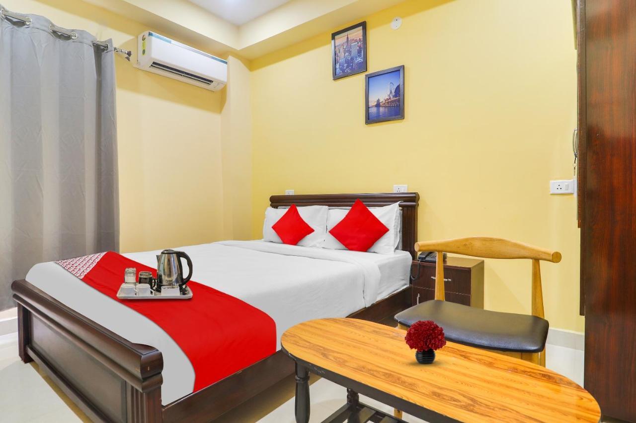 Oyo Sri Sai Suites Near Shilparamam Hyderabad Ngoại thất bức ảnh